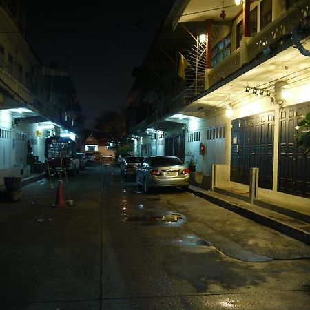 The Royal Thatien Village Bangkok Dış mekan fotoğraf